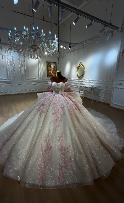 Magnifique robe de bal Quinceanera épaules dénudées en tulle avec appliqués, longue robe d'anniversaire blanche pour jeune fille de 16 ans DP05674