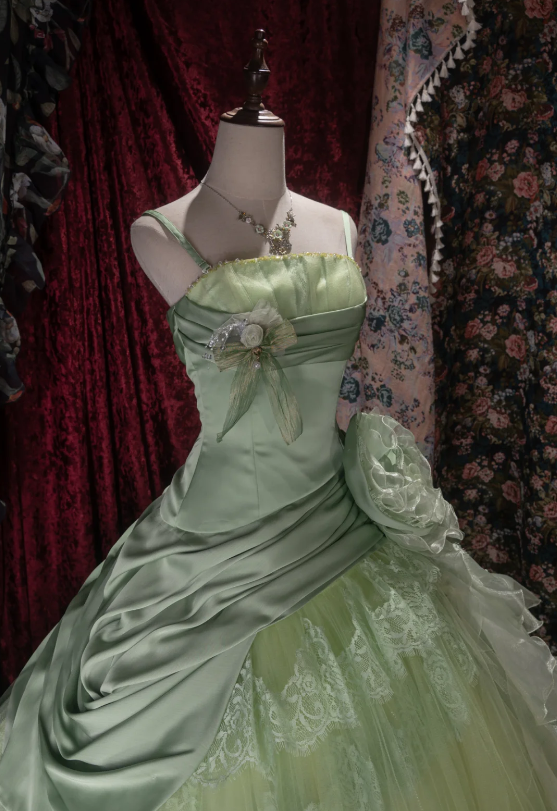 Gorgeous Strapless Ball Gown Green Quinceanera Dress Tulle Applique Sweet 16 Dress DP05707
