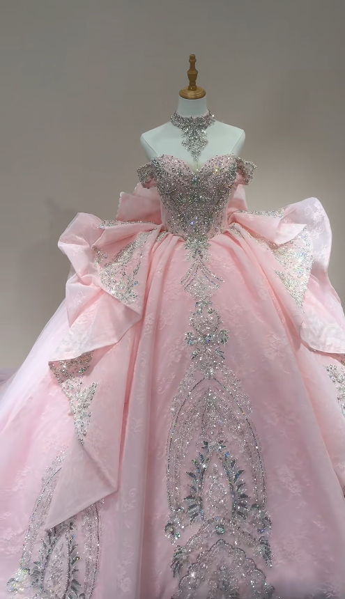 Magnifique robe de bal Quinceañera à épaules dénudées en tulle perlé rose pour les 16 ans DP05708