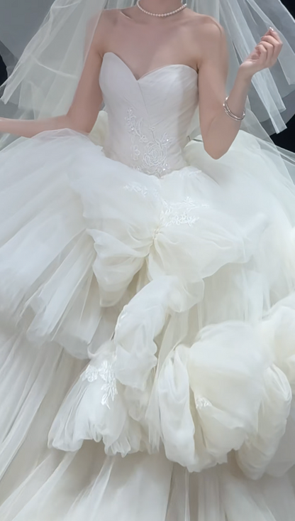 Robe de mariée élégante blanche, bustier en cœur, coupe A-line, en tulle, DP05715