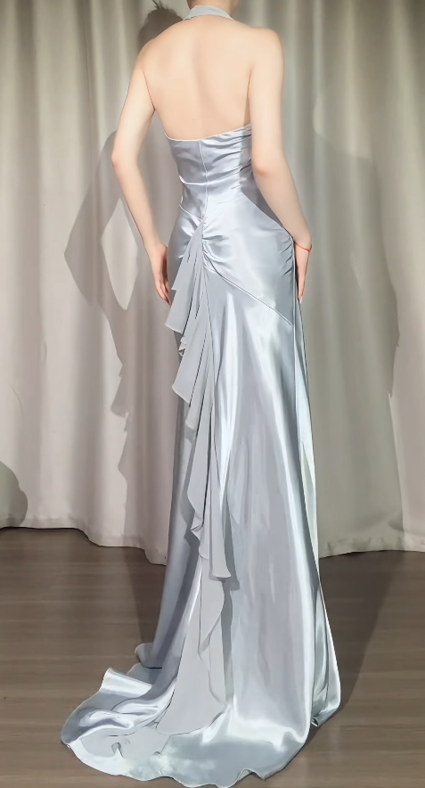 Einfaches, langes Satin-Abendkleid mit Neckholder in Grau Ballkleid DP05726