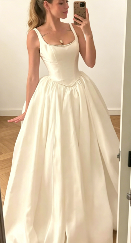 Robe de mariée trapèze en satin à fines bretelles, robe de mariée blanche DP05794