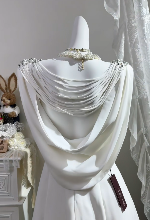 Elegantes V-Ausschnitt A-Linie Hochzeitskleid Chiffon Brautkleid Weißes Brautkleid DP05797