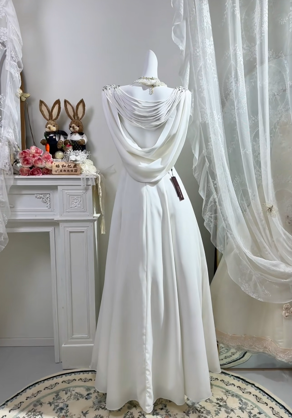 Elegantes V-Ausschnitt A-Linie Hochzeitskleid Chiffon Brautkleid Weißes Brautkleid DP05797
