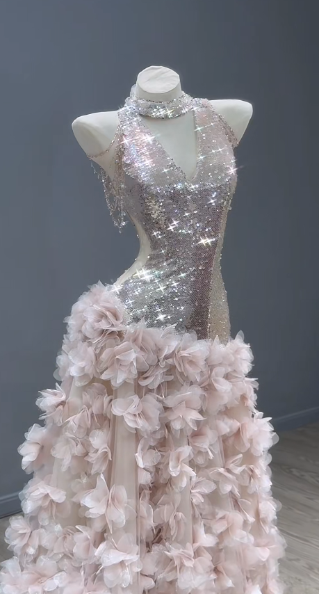 Feenrosa Geburtstagskleid Neckholder Ballkleid Langes Quinceanera Kleid Tüll Applikation Süßes 16 Kleid DP05895