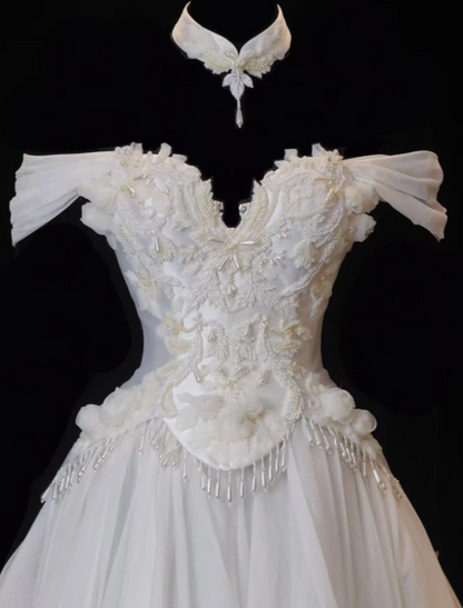 Robe de mariée chic blanche fourreau à épaules dénudées robe de mariée en tulle DP06018