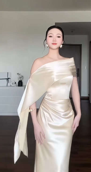 Chic Champagne Wedding Guest Dress Strapless Sheath Satin Long Evening Dress DP06031
