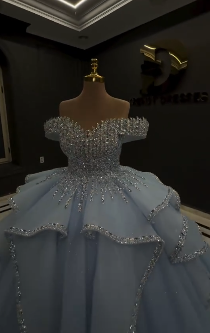 Gorgeous Off-shoulder Ball Gown Tulle Quinceanera Dress Blue Sweet 16 Dress DP06050