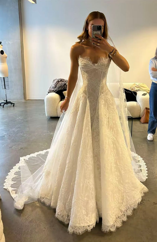Simple Sweetheart White Wedding Dress Lace Bridal Dress A-Line Bridal Gown DP06053