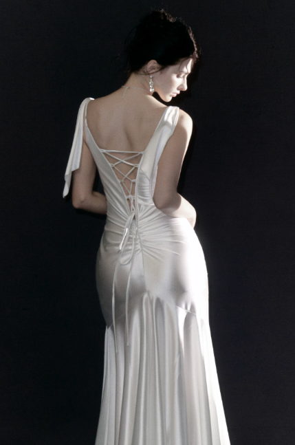 Robe de Soirée Longue Sirène en Satin à Bretelles Fines Glamour Robe de Bal Blanche DP06106