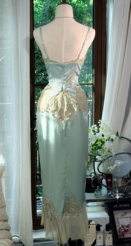 Robe de Soirée Longue Fourreau en Satin Vert Chic à Bretelles Robe de Bal DP06111