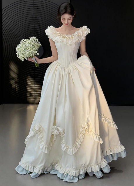 Schlichtes, schulterfreies, weißes Hochzeitskleid Satin-Brautkleid A-Linie Brautkleid DP06123