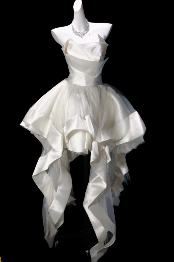Modisches weißes Hoco-Kleid Satin-Kleid für Party A-Linien-Geburtstagskleid DP06151