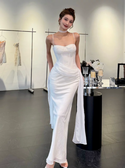 Elegantes weißes festliches Kleid mit Spaghettiträgern, figurbetontes Kleid für Partys, Chiffon-Abendkleid DP06167