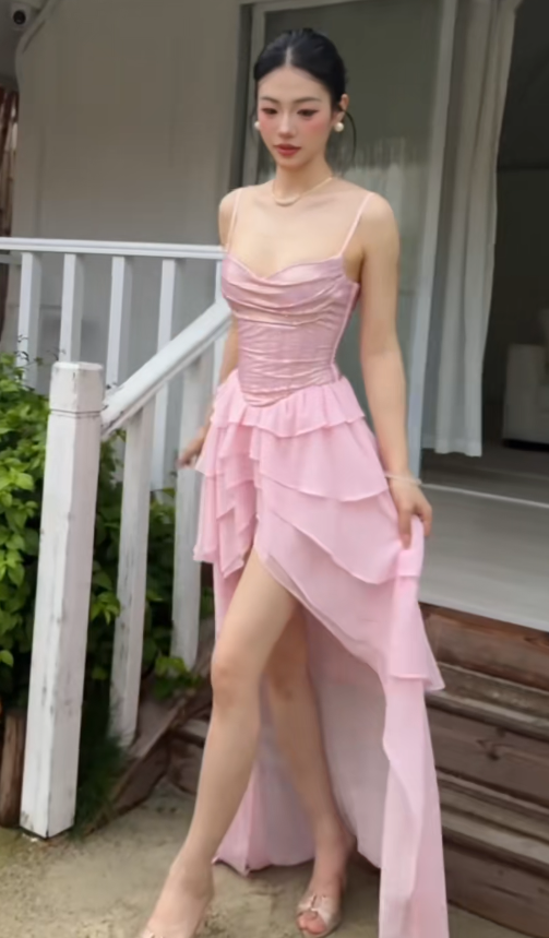 Elegantes rosafarbenes Geburtstagskleid Spaghettiträger Etui-Partykleid Chiffon Hoco-Kleid DP06191