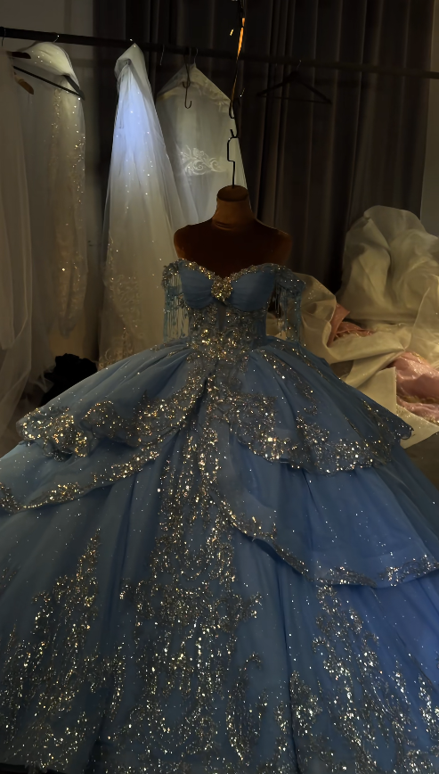 Robe de bal de Quinceanera féérique en tulle à épaules dénudées, perles bleues, robe de bal de fin d'année douce 16 ans DP06205