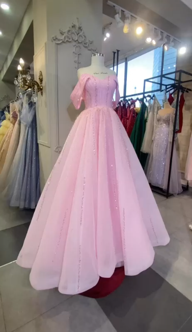 Elegantes rosa Ballkleid schulterfrei A-Linie Tüll langes Abendkleid DP06212