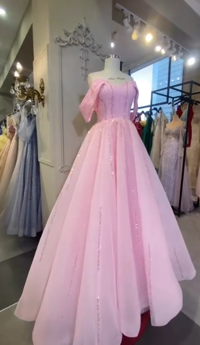 Elegantes rosa Ballkleid schulterfrei A-Linie Tüll langes Abendkleid DP06212