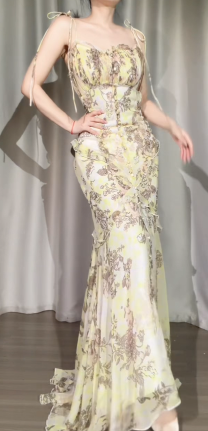 Elegantes gelbes Ballkleid Träger Etui Blumen Chiffon Langes Abendkleid DP06216