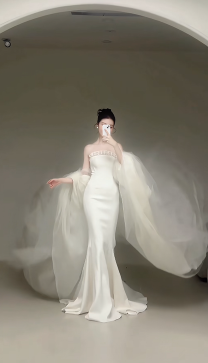 Einfaches trägerloses figurbetontes Brautkleid Weißes Brautkleid Chiffon-Brautkleid DP06223