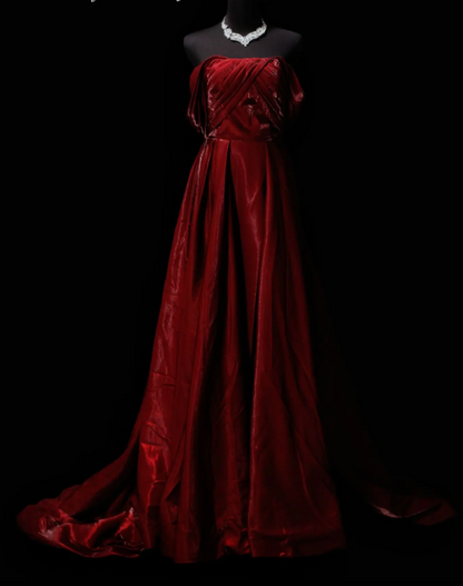 Élégante Robe de Soirée Bourgogne en Satin Épaules Dénudées Robe de Bal Trapèze DP06236