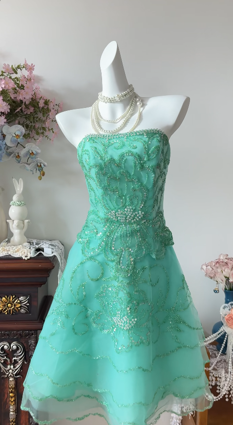 Sexy blaues kurzes Ballkleid aus Tüll mit Perlen Hoco Kleid Trägerloses A-Linien-Geburtstagskleid A-Linie DP06258