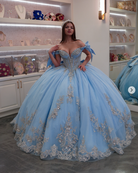 Robe de Quinceañera Bleu Féérique, Robe de Bal Cœur, Robe d'Anniversaire en Tulle Appliqué, Robe pour le 16e Anniversaire DP06272