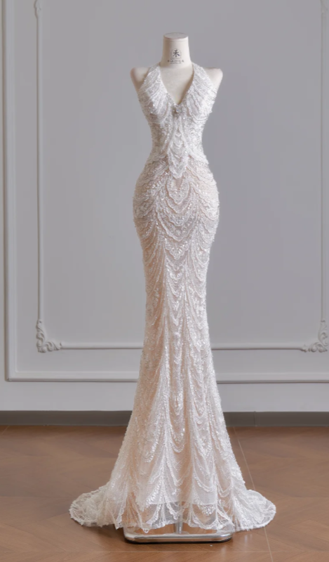 Zeitloses V-Ausschnitt Meerjungfrauen-Brautkleid Weißes Brautkleid Pailletten Tüll Hochzeitskleid DP06299