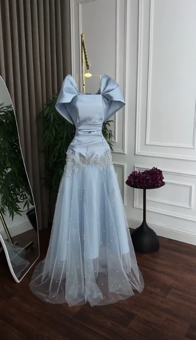 Glänzendes blaues Ballkleid A-Linie für Party Satin Abendkleid DP06321