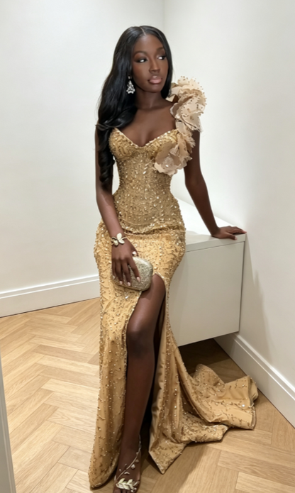 Robe de bal glamour dorée Robe fourreau pour soirée Robe de soirée en satin perlée DP06330