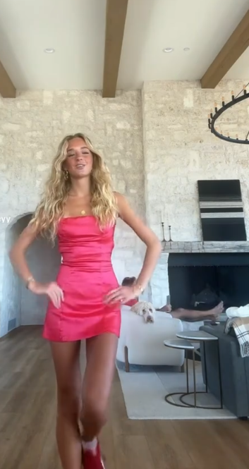 Fashion Pink Birthday Dress Sheath Sleeveless Hoco Dress Satin Strapless Party Dress DP06351