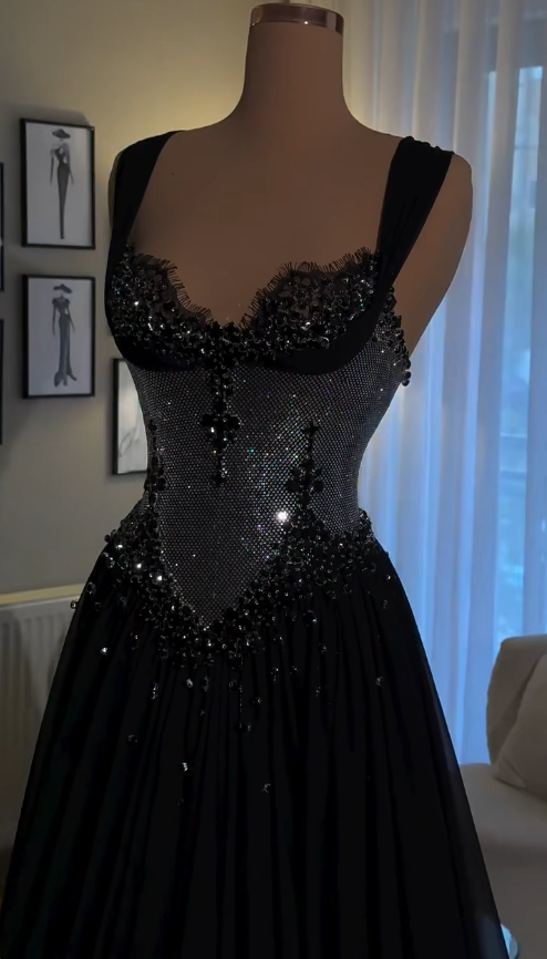 Elegant Black Evening Dress Straps A-Line Chiffon Prom Dress DP06372