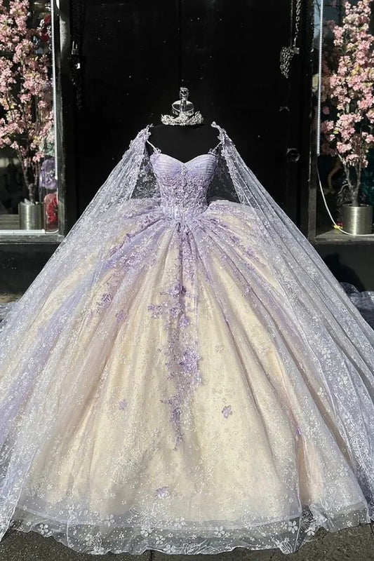 Märchenhaftes lila Ballkleid Quinceanera Kleid Sweetheart 15. Geburtstagskleid Tüll Applikation Sweet 16 Kleid DP06401