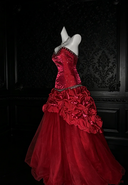 Gorgeous Red Prom Dress Sweetheart A-Line Satin Long Evening Dress DP06403