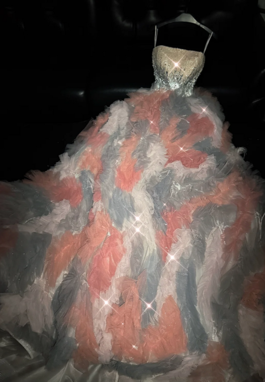 Wunderschönes Tüll-Ballkleid Trägerlos A-Linie Langes Abendkleid DP06404