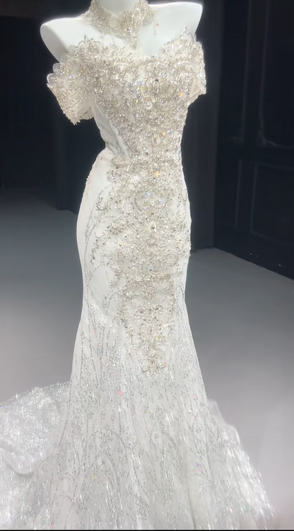 Simple Off-shoulder Mermaid Wedding Dress Tulle Beaded Bridal Dress White Sleeveless Bridal Gown DP06408