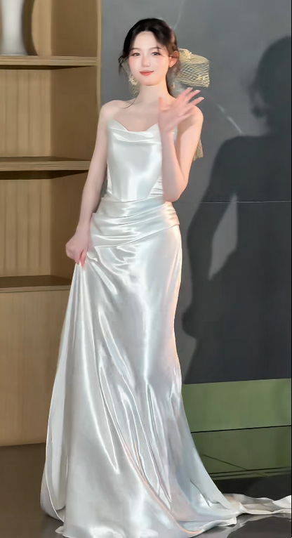 Simple Strapless Sheath Wedding Dress Satin Bridal Dress White Sleeveless Bridal Gown DP06410