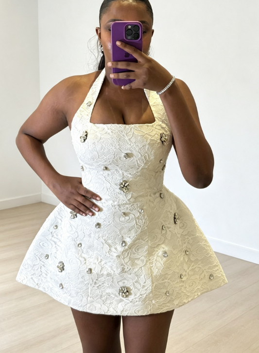 Elegantes weißes Geburtstagskleid Neckholder A-Linie Hoco-Kleid Satinkleid für Partys DP06445
