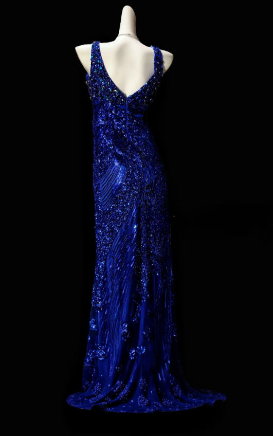 Elegantes blaues Ballkleid, V-Ausschnitt, figurbetont, Satin, Perlenbesatz, langes Abendkleid DP06460