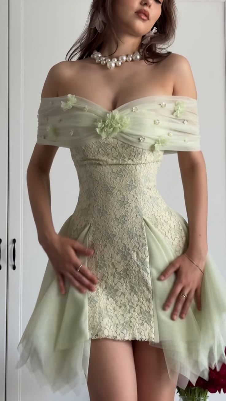 Sexy Green Hoco Dress Off-shoulder Tulle Applique Birthday Dress Sheath  Dress for Party DP06516
