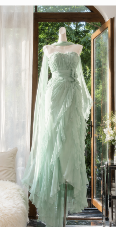 Wunderschönes grünes Abschlussballkleid mit Herzausschnitt, Etui-Form, Perlenbesatz, Chiffon, langes Abendkleid DP06565
