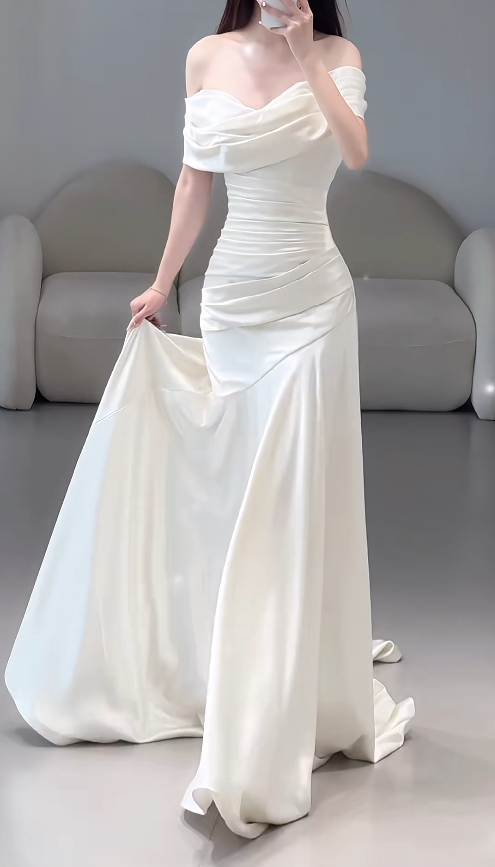 Timeless Sheath White Satin Wedding Dress for Bride DP06595