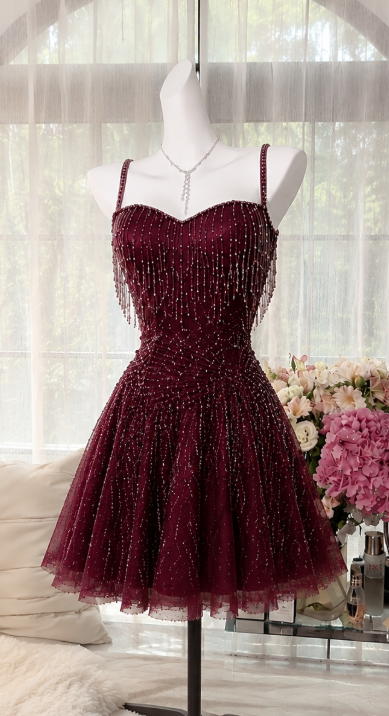 Elegantes burgunderrotes kurzes Homecoming-Kleid A-Linie Chiffon Perlen Geburtstagskleid DP06602