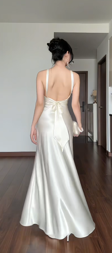 Elegantes elfenbeinfarbenes Ballkleid, Scheide, Satin, langes Abendkleid DP06643