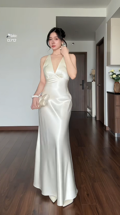 Elegantes elfenbeinfarbenes Ballkleid, Scheide, Satin, langes Abendkleid DP06643
