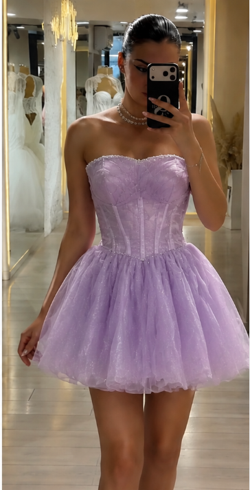 Elegantes fliederfarbenes kurzes Homecoming-Kleid aus Tüll in A-Linie für den 16. Geburtstag DP06664