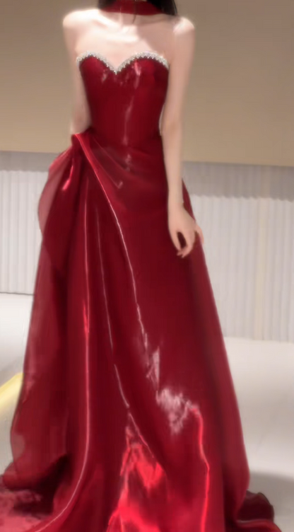 Elegantes Abendkleid in Burgunderrot A-Linie aus Satin Langes Ballkleid DP06708