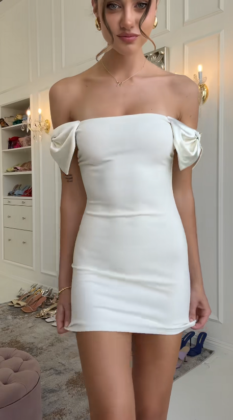Robe d'anniversaire chic blanche fourreau en satin Robe de Hoco DP06868
