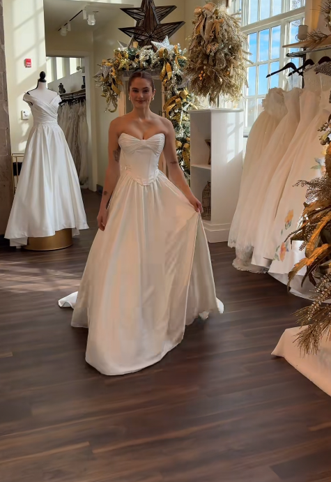 Simple A-Line Birdal Gown White  Wedding Dress DP06876