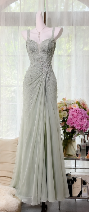 Chic Green Sheath Chiffon Beaded Long Prom Dress DP06943